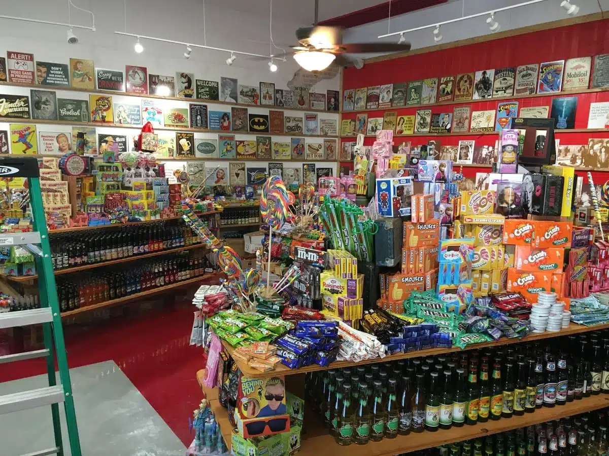 RocketFizz Store Snacks